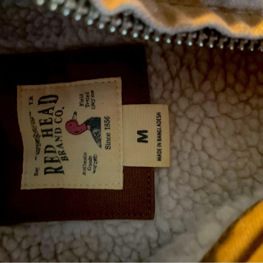 Red head work vest